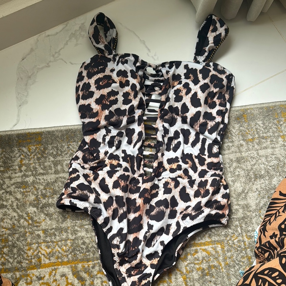 Leopard Print One Piece Swimsuit